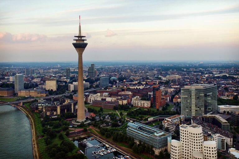 Panorama der Stadt Düsseldorf